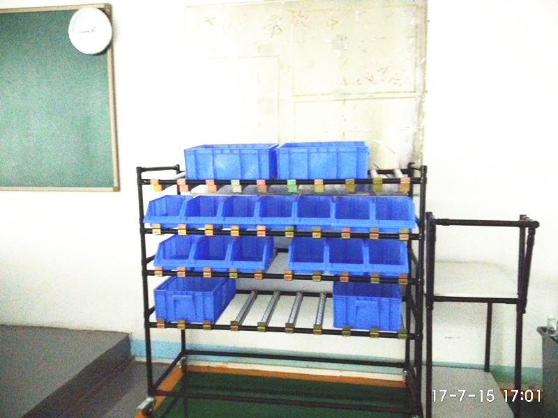 Our Cases of Lean Tube Benches for School